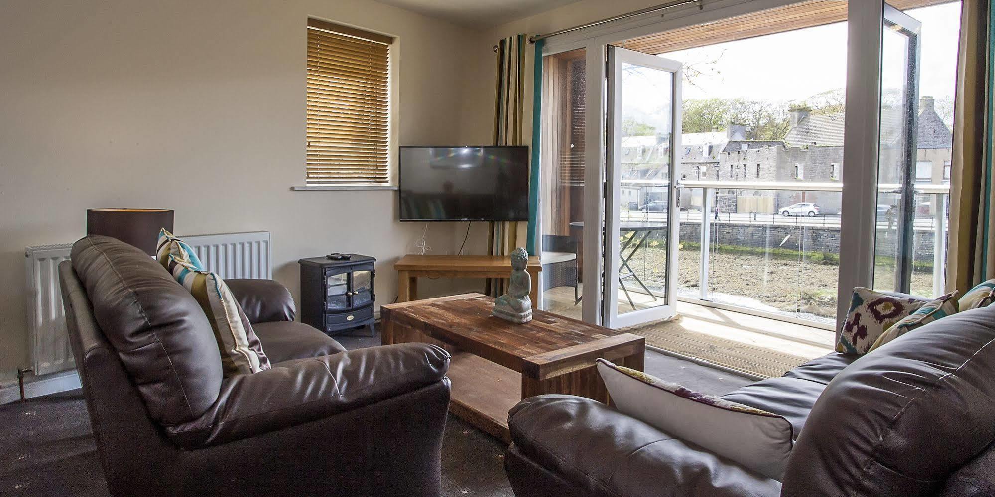 Riverside Apartments Уик Экстерьер фото